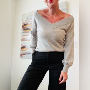 REITMANS Cashmere Blend Sweetheart Neckline Soft Grey Sweater